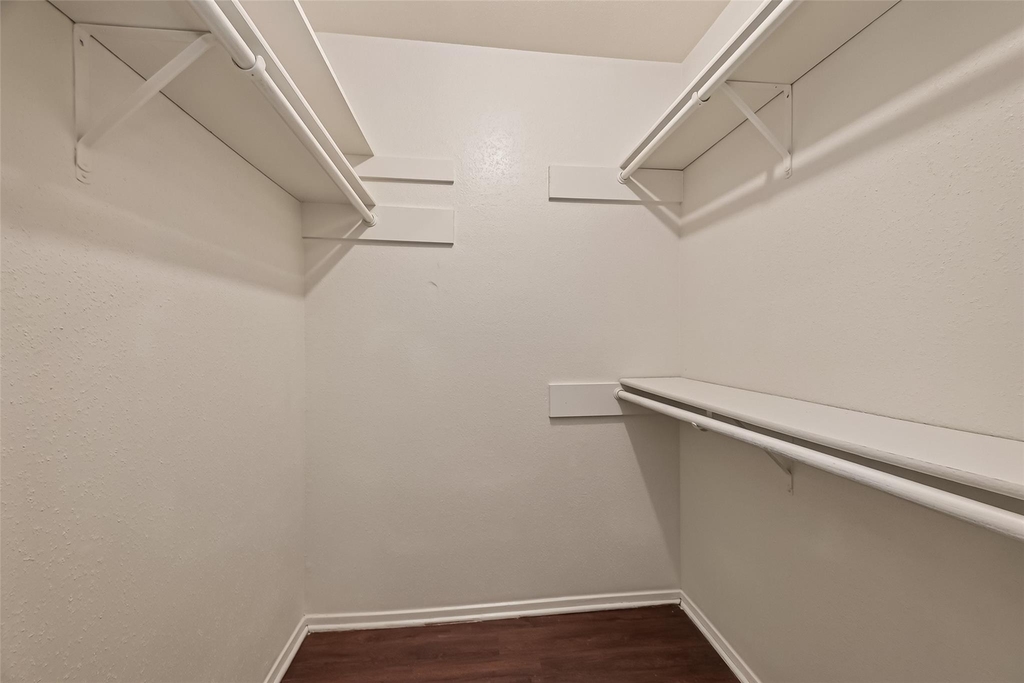 2714 S Brompton Drive - Photo 35