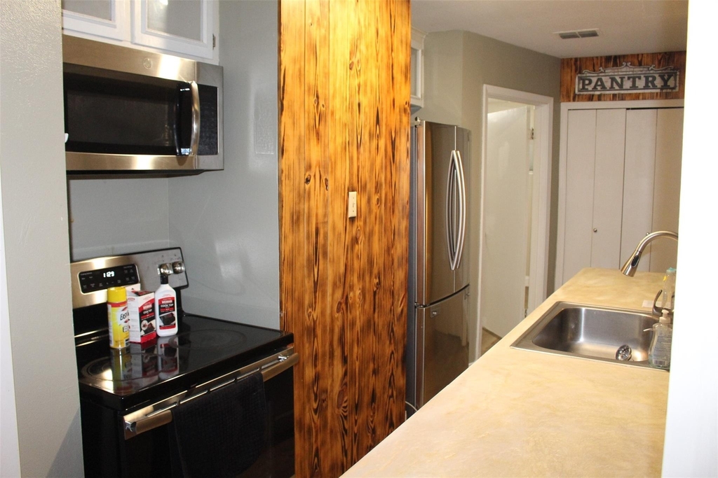 2417 An County Road 181 - Photo 1