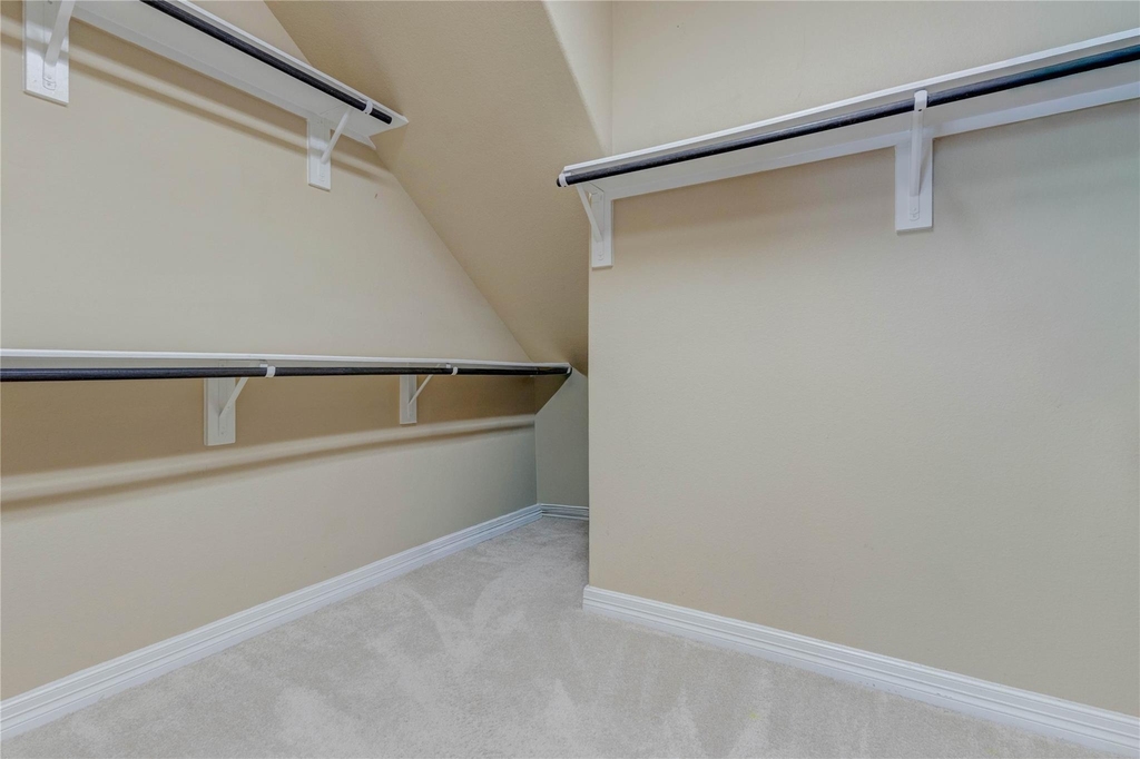 27810 Yorkshire Brook Lane - Photo 25