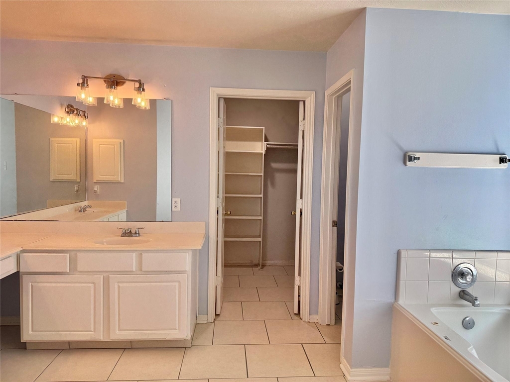 14802 Bellflora Court - Photo 20