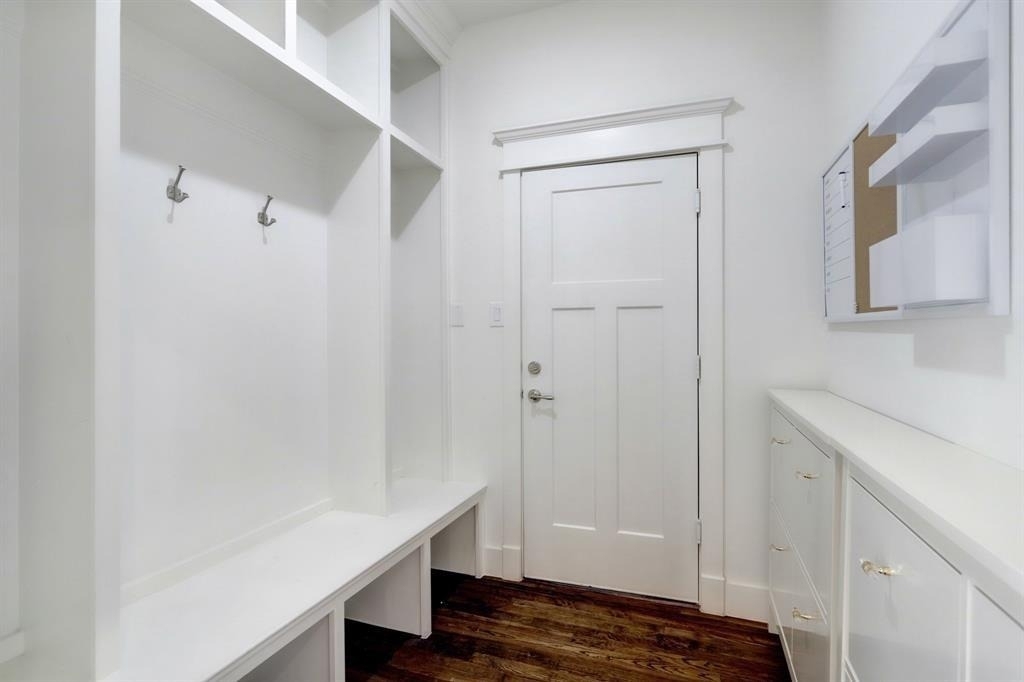 317 Telephone Road - Photo 14