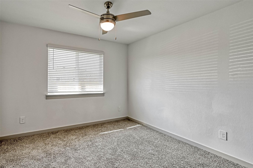 815 Dahlia Petal Dr - Photo 24