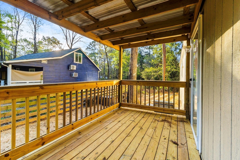211 Woodstock - Photo 21