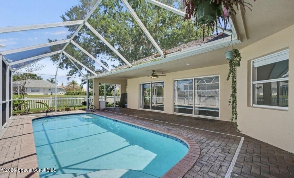 3621 Tipperary Drive S - Photo 17