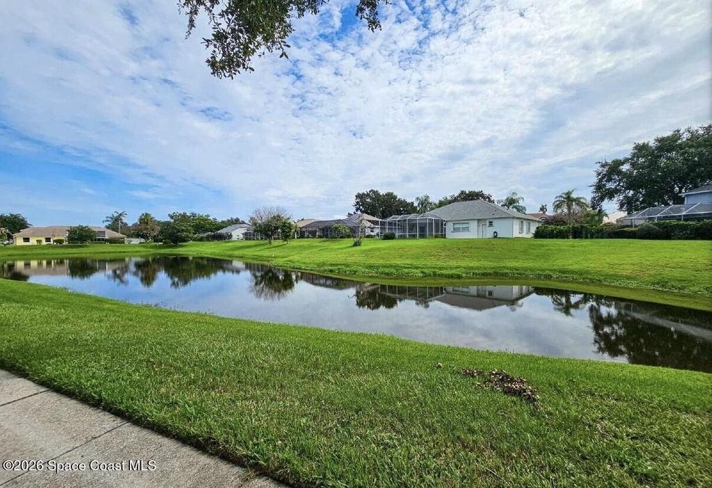 3621 Tipperary Drive S - Photo 6