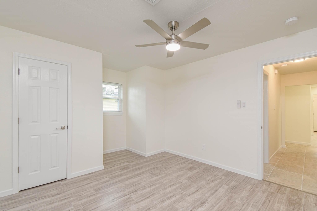 5003 Denoron Drive - Photo 21