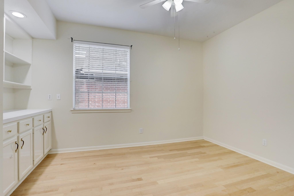 14019 Lake Trail Drive - Photo 9