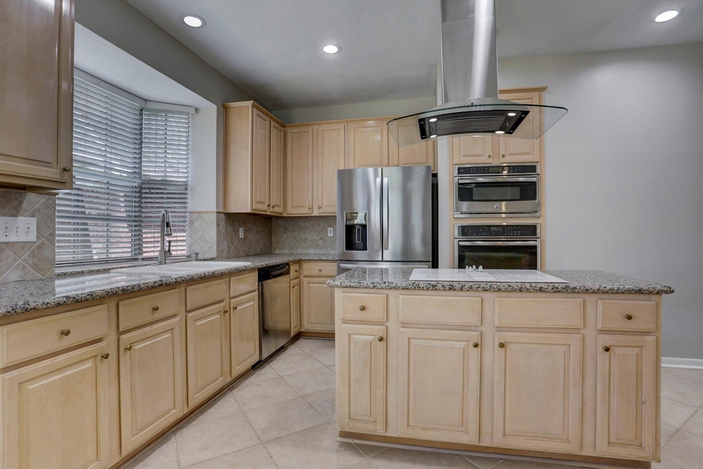 14019 Lake Trail Drive - Photo 6