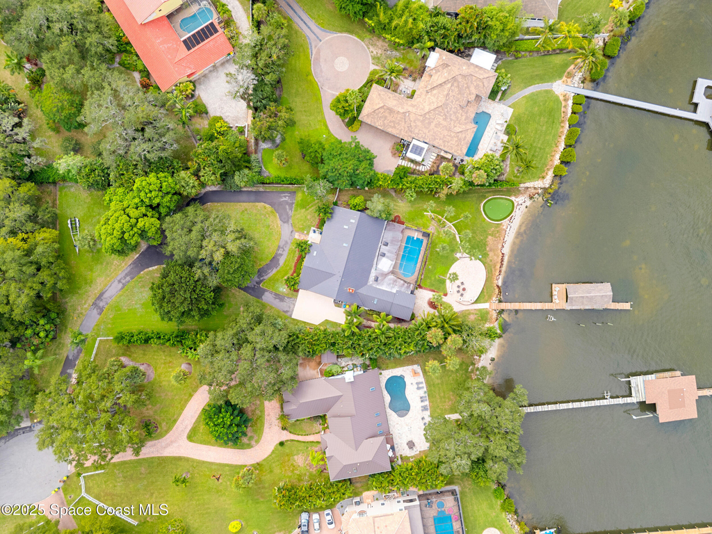 165 Crispin Street - Photo 4