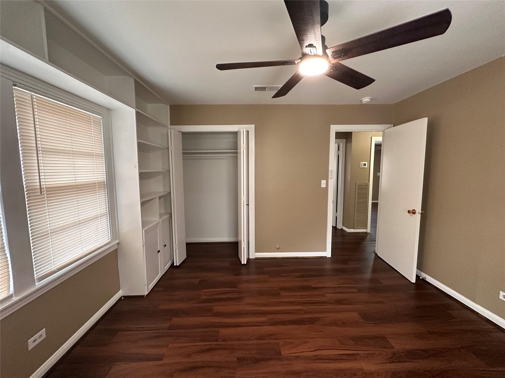 1121 Millie Street - Photo 16