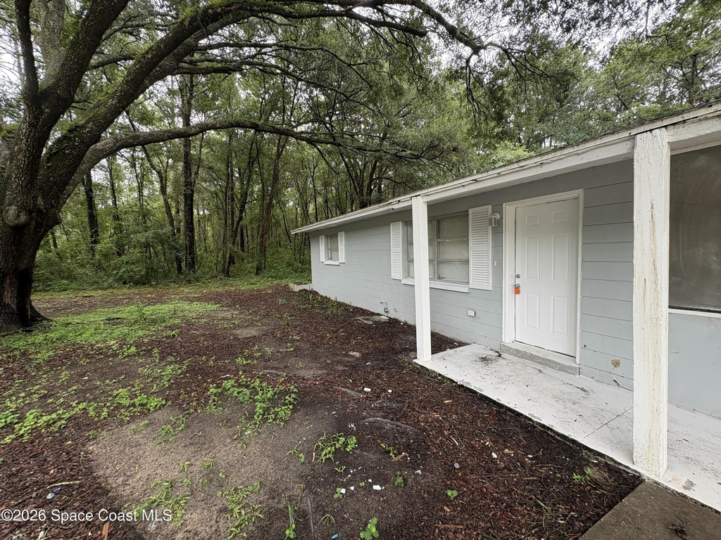20822 Sw Marine Boulevard - Photo 1