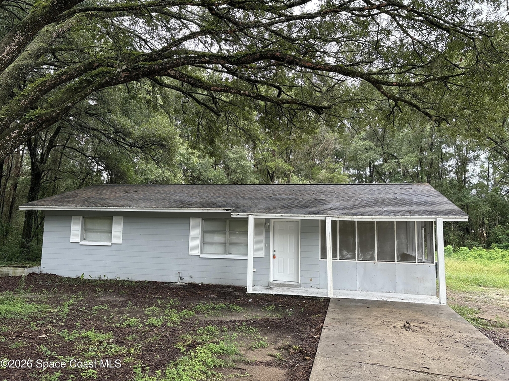 20822 Sw Marine Boulevard - Photo 0