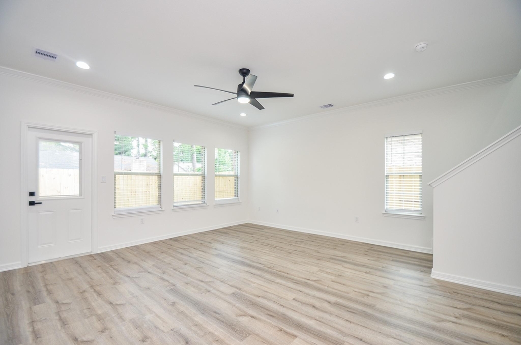 9722 Champion Heavens Drive - Photo 6