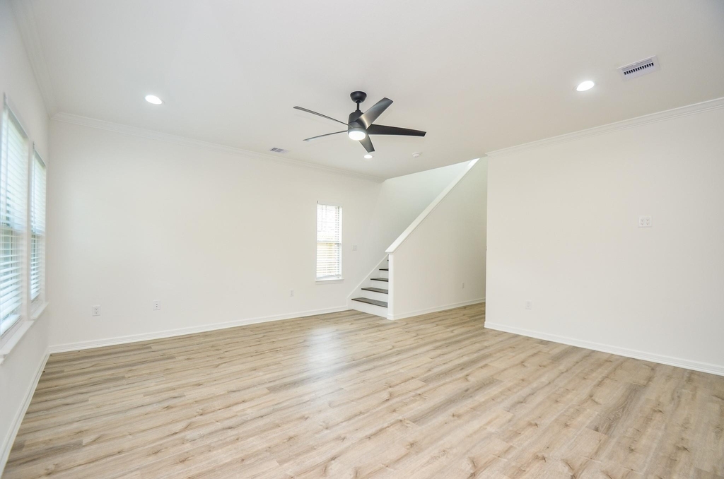 9722 Champion Heavens Drive - Photo 5