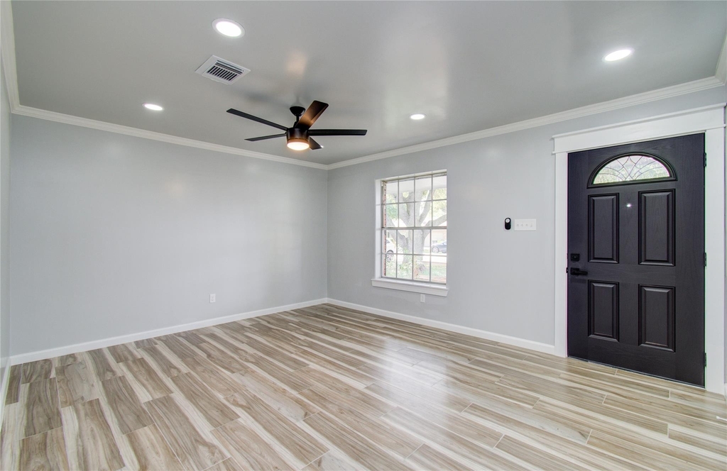 1806 Cypress Drive - Photo 2