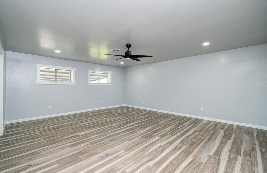 1806 Cypress Drive - Photo 10