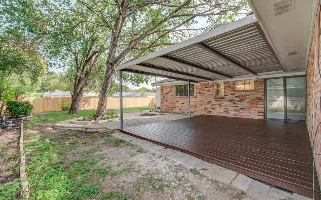 1806 Cypress Drive - Photo 20