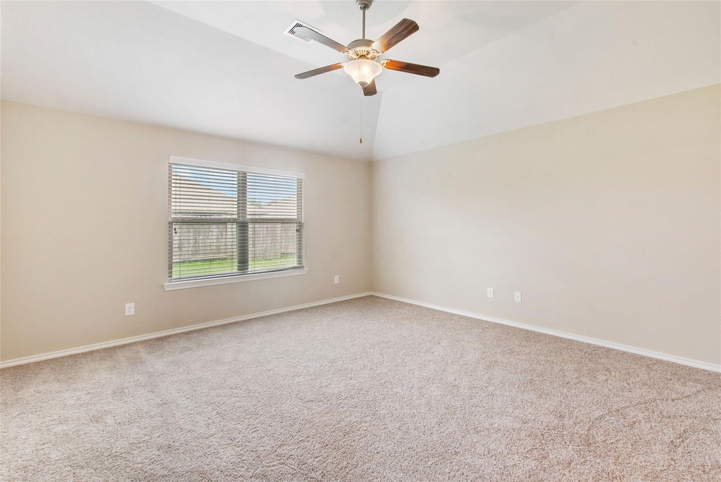 8746 Sunny Gallop Drive - Photo 12