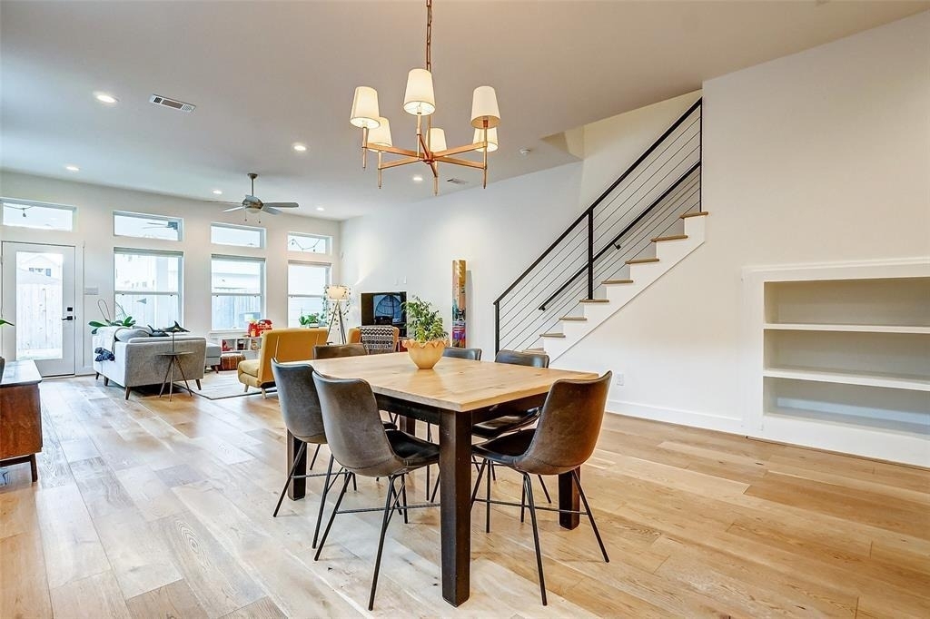 306 E 28th Street - Photo 12