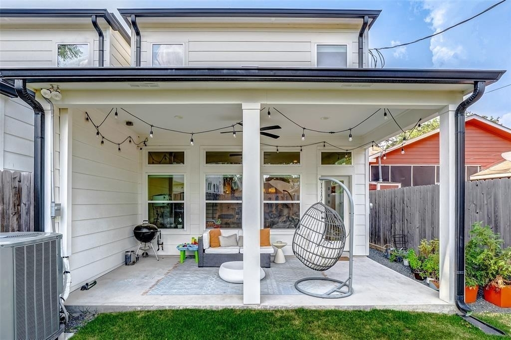 306 E 28th Street - Photo 41
