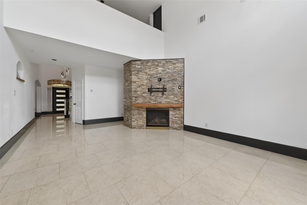1311 Rene Court - Photo 10
