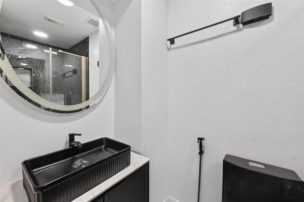 1311 Rene Court - Photo 40