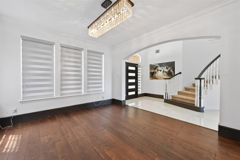 1311 Rene Court - Photo 8