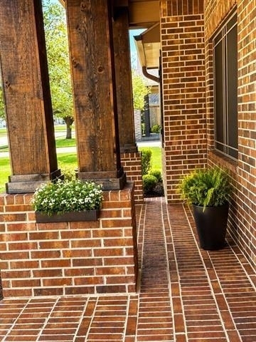 107 Mallory - Photo 2