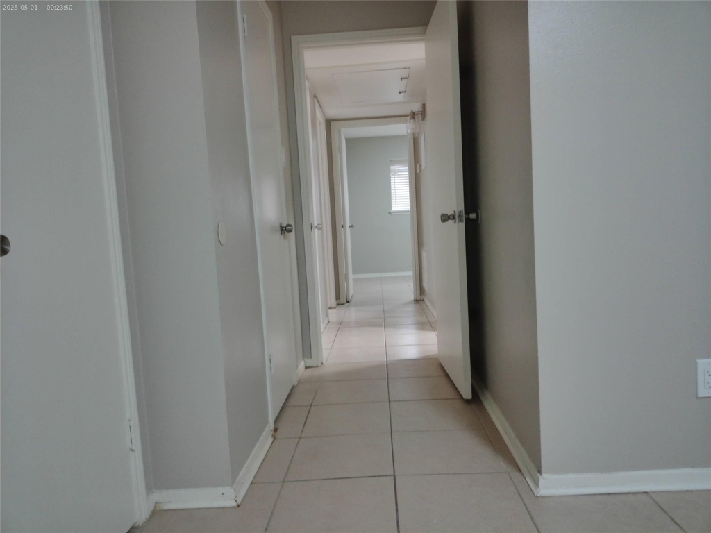 1102 W Tri Oaks Lane - Photo 12