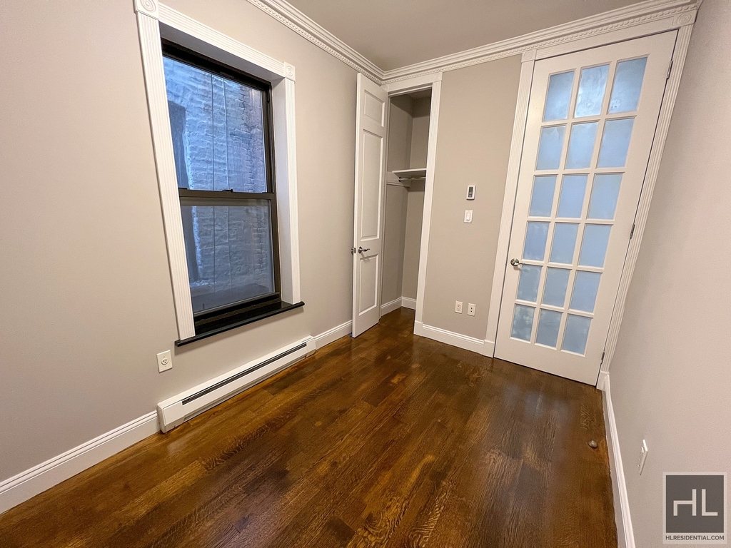 West 103rd Street - Photo 4