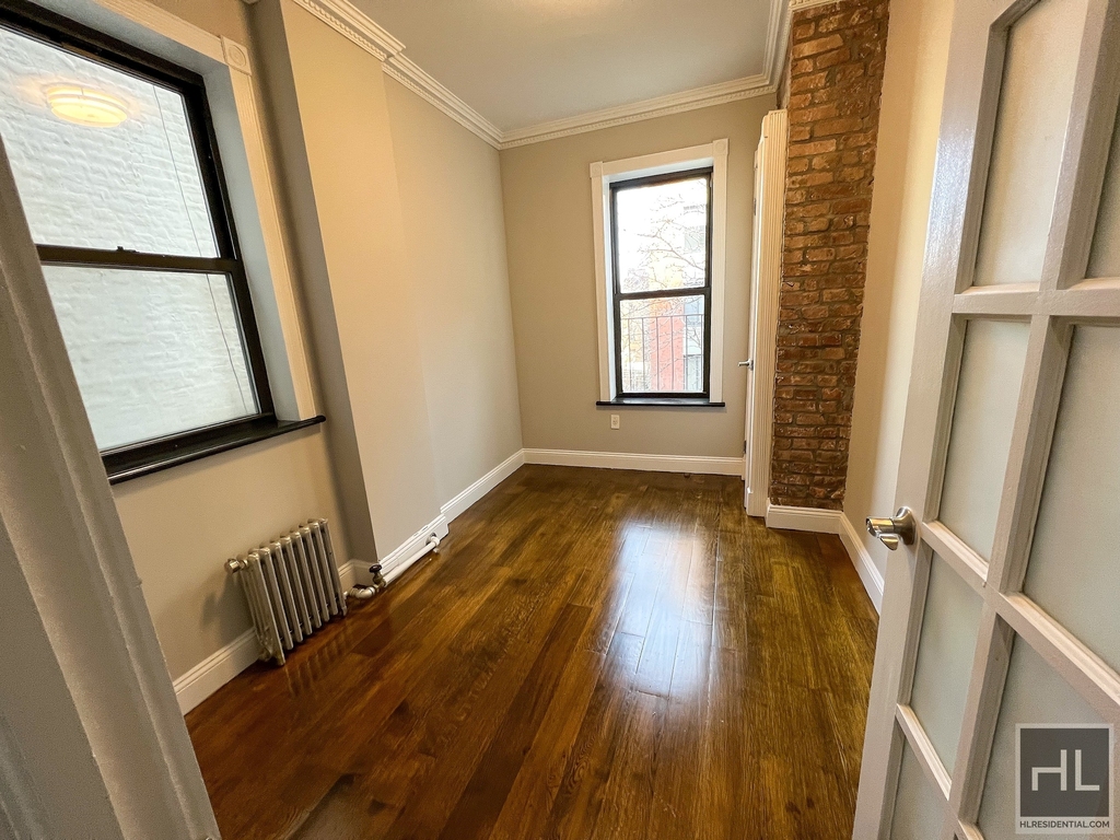 West 103rd Street - Photo 3
