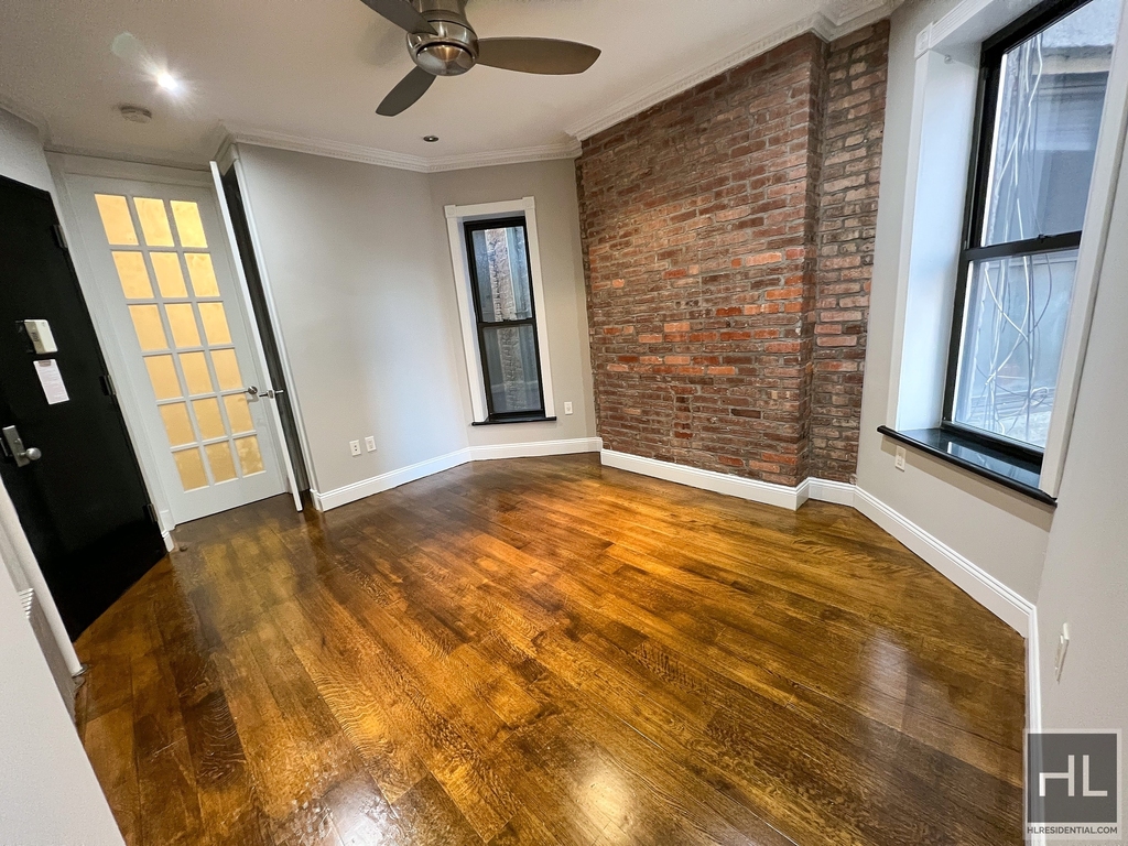 West 103rd Street - Photo 0