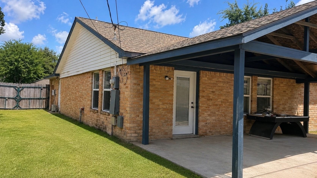 12815 Venice Lane - Photo 13