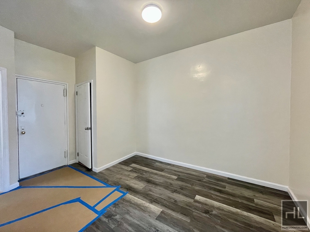 34 Avenue - Photo 6