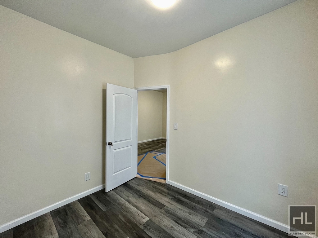 34 Avenue - Photo 11