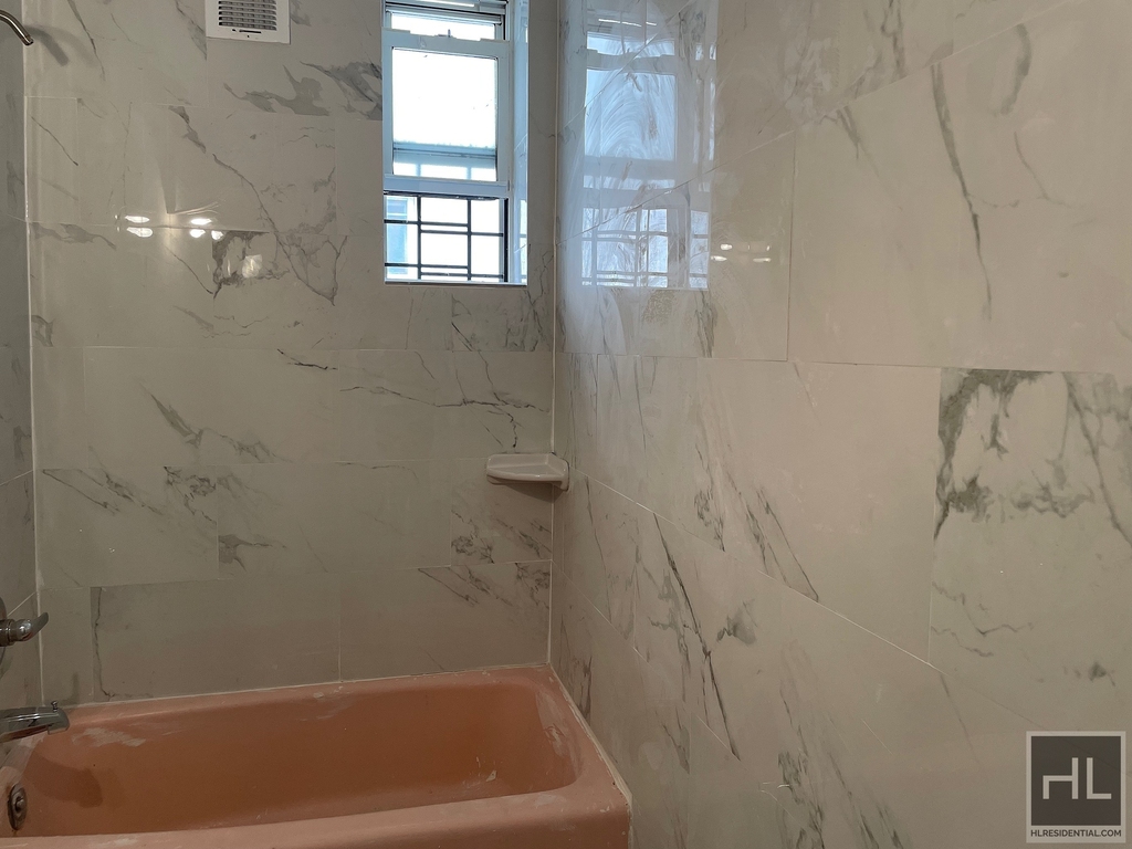 34 Avenue - Photo 13