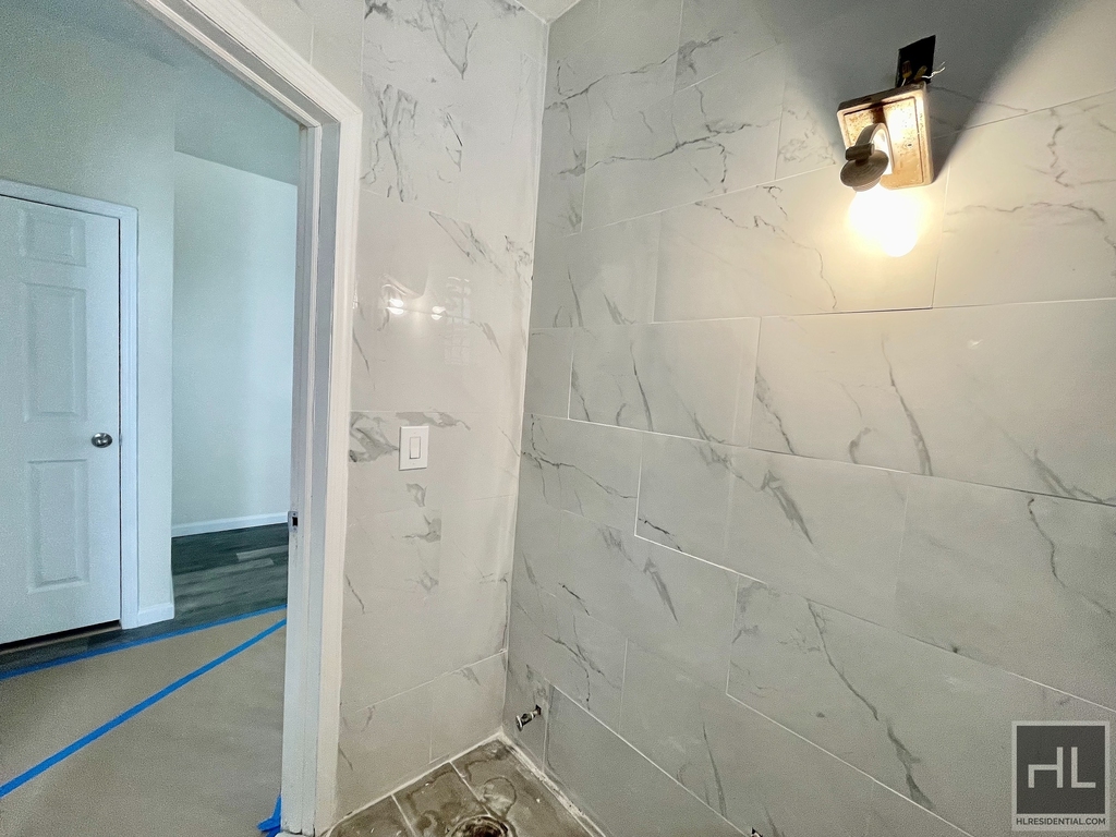 34 Avenue - Photo 14