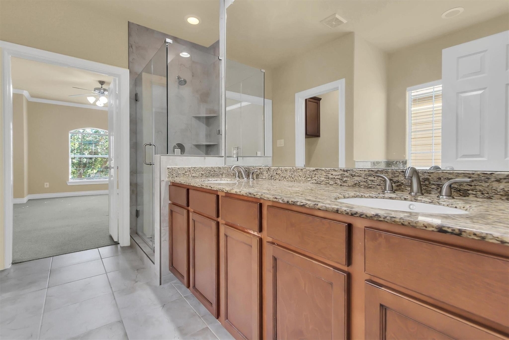9006 Lakes At 610 Drive - Photo 19