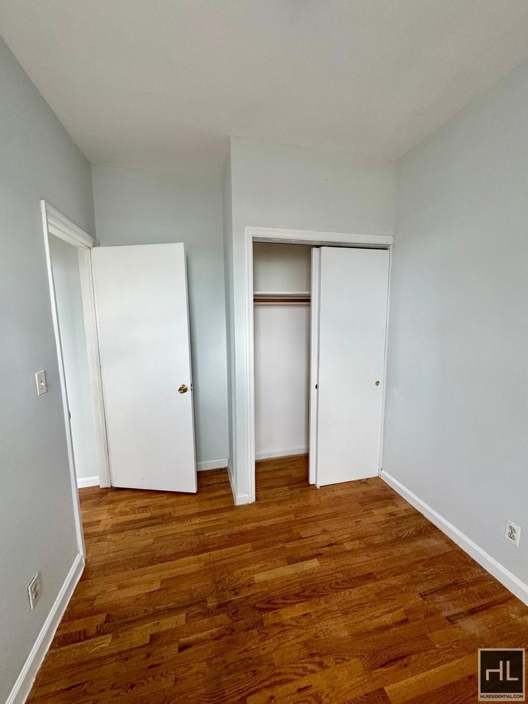 36 Avenue - Photo 5