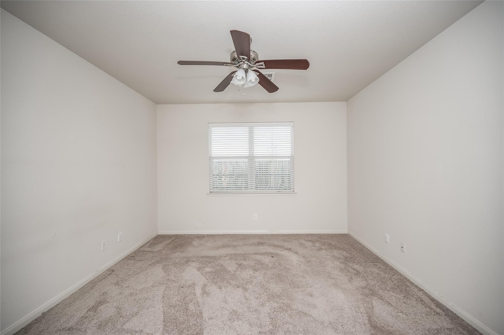 7106 Montclair Peak Lane - Photo 11