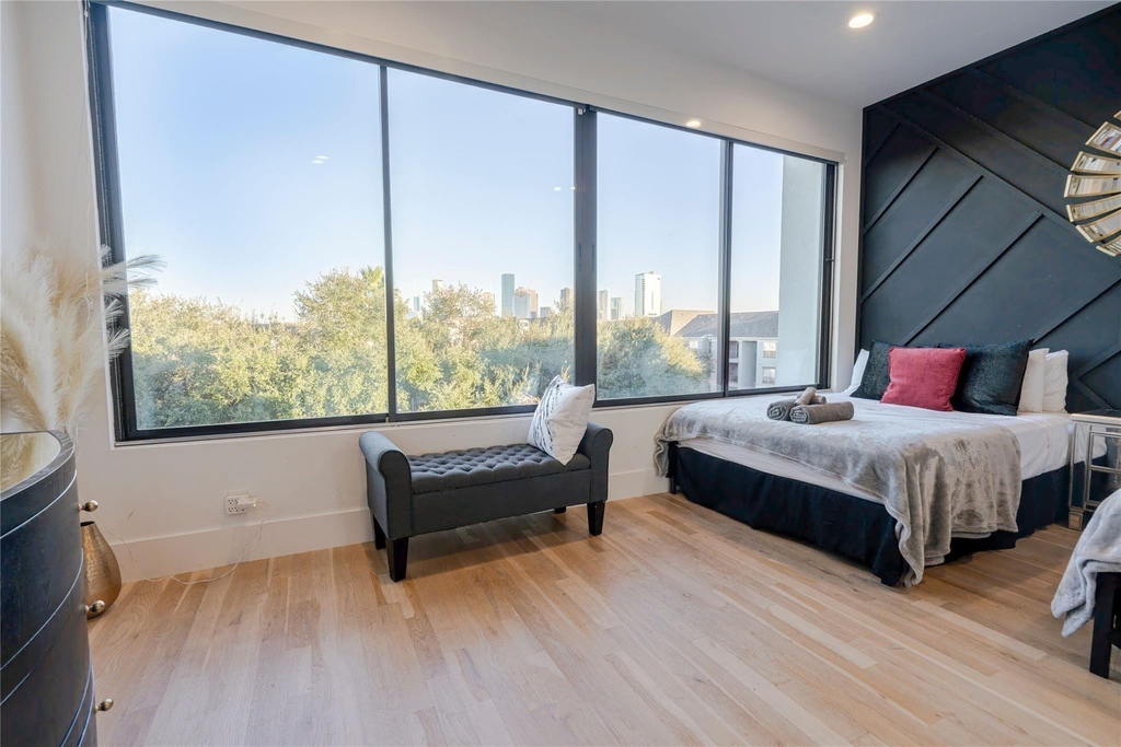 709 Memorial Heights Drive - Photo 26