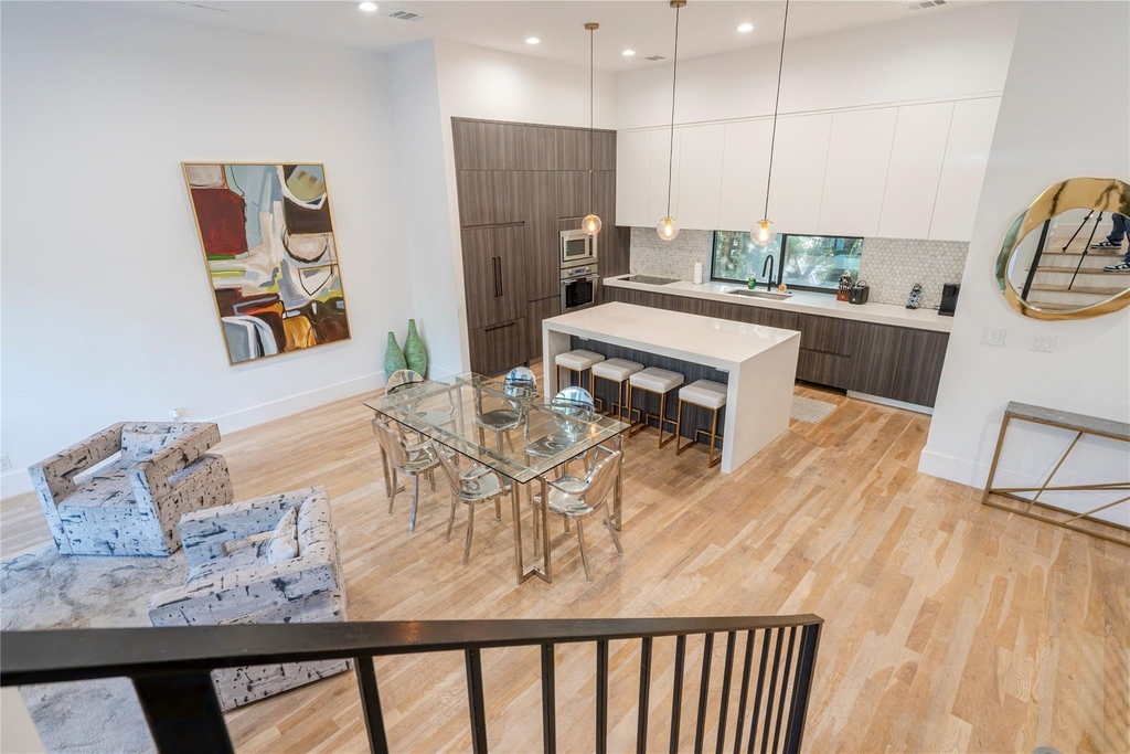 709 Memorial Heights Drive - Photo 15