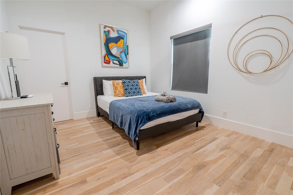 709 Memorial Heights Drive - Photo 37