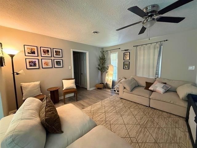 2330 Rusk Street - Photo 4