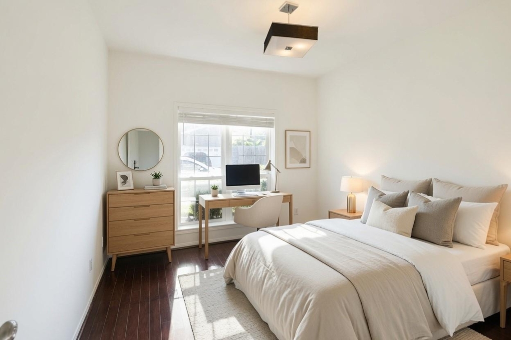 2213 Stanford Street - Photo 4