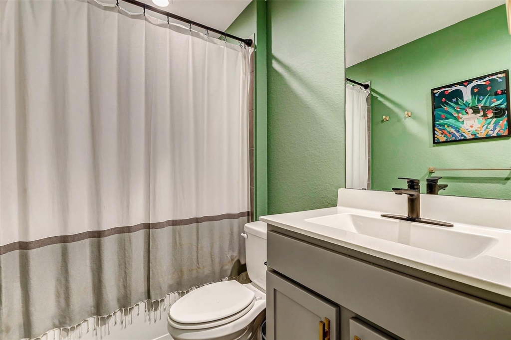 1731 William Scott Street - Photo 4