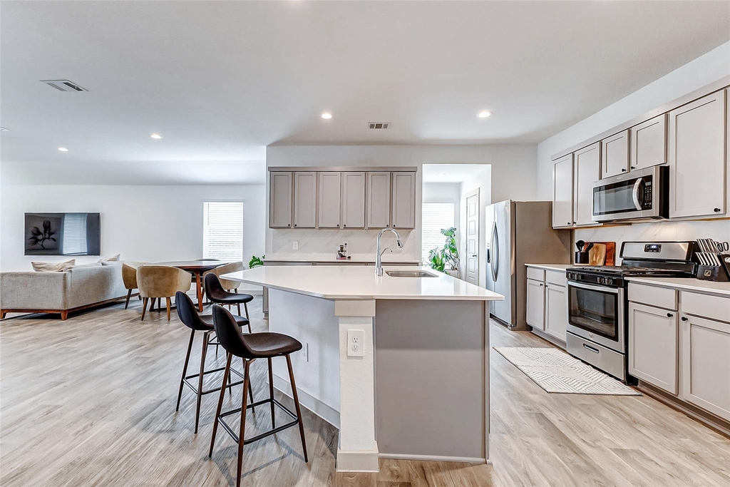 1731 William Scott Street - Photo 8