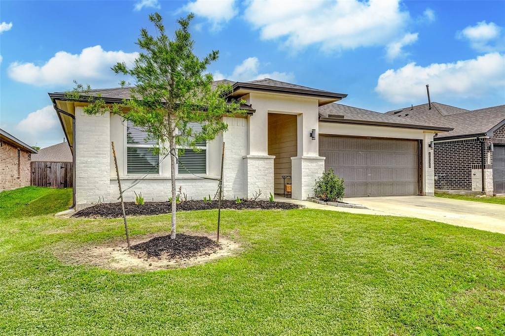1731 William Scott Street - Photo 1