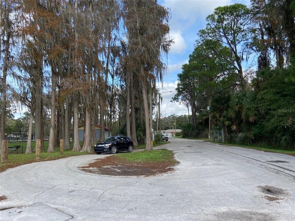 9260 Lake Drive - Photo 4