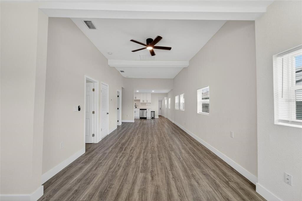 2525 W Beach Street - Photo 5